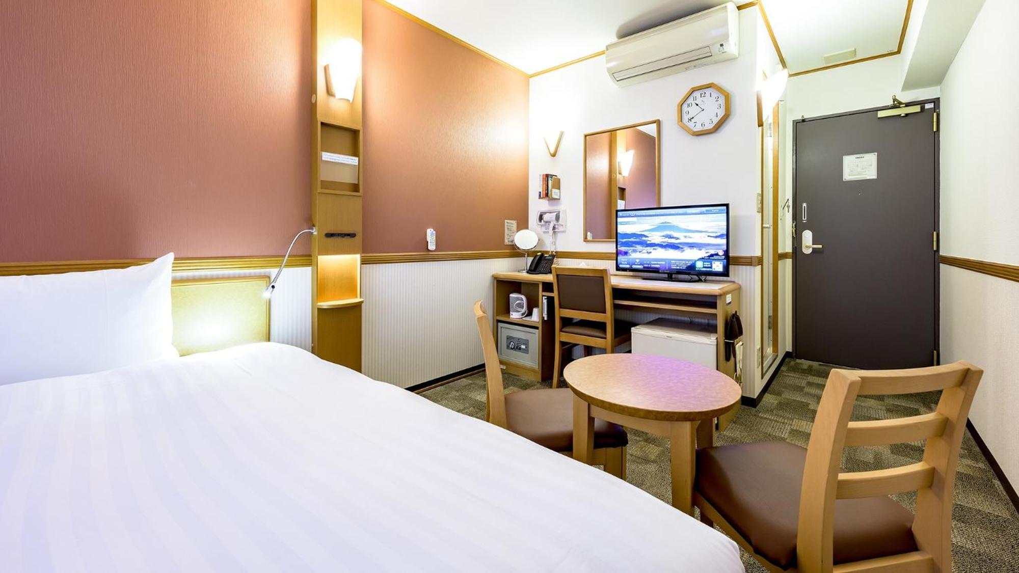 Toyoko Inn Yamagata-Eki Nishi-Guchi Yamagata  Kamer foto