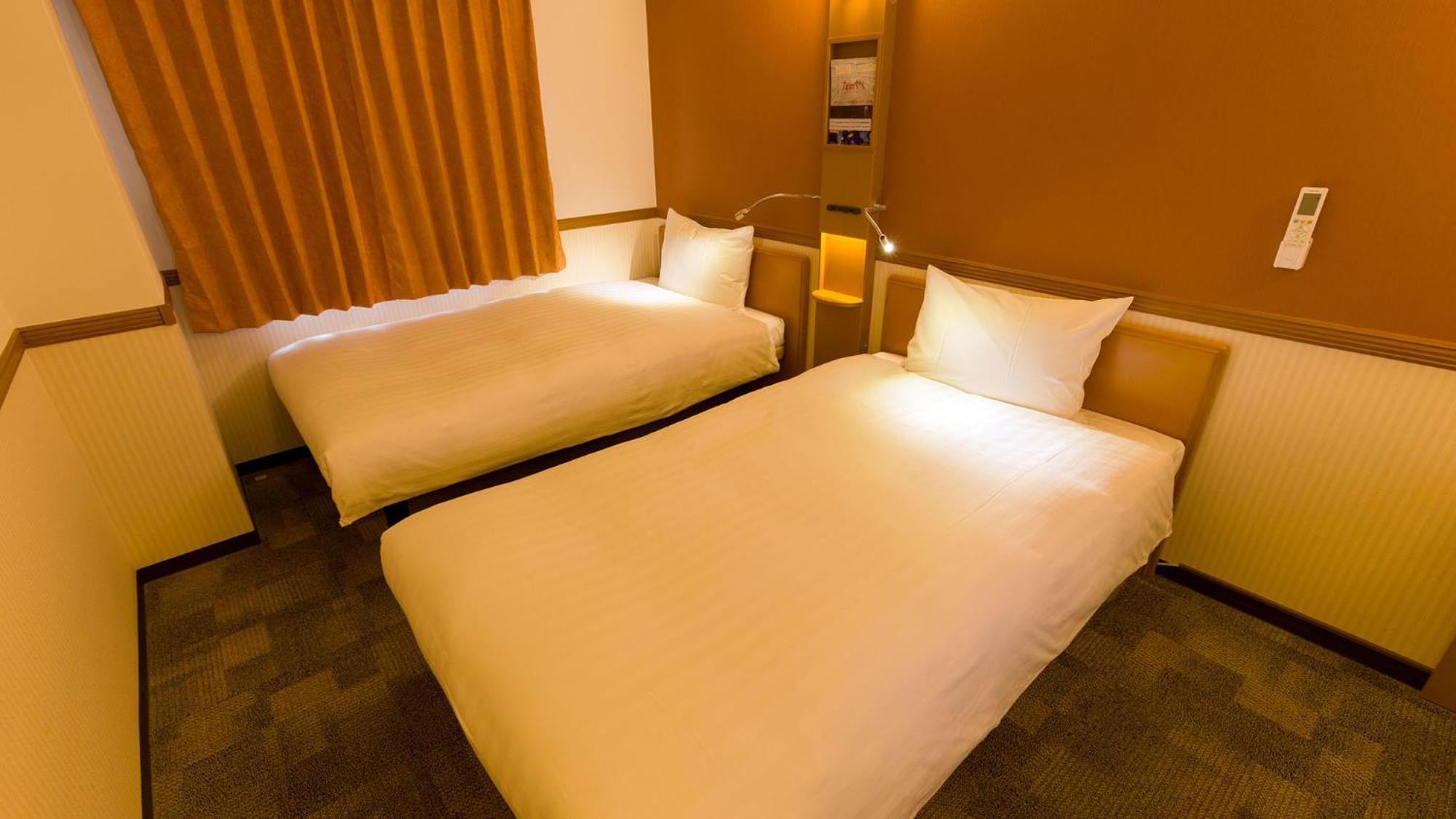 Toyoko Inn Yamagata-Eki Nishi-Guchi Yamagata  Kamer foto