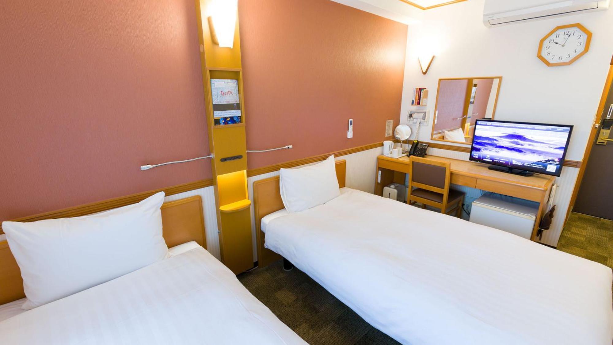 Toyoko Inn Yamagata-Eki Nishi-Guchi Yamagata  Kamer foto