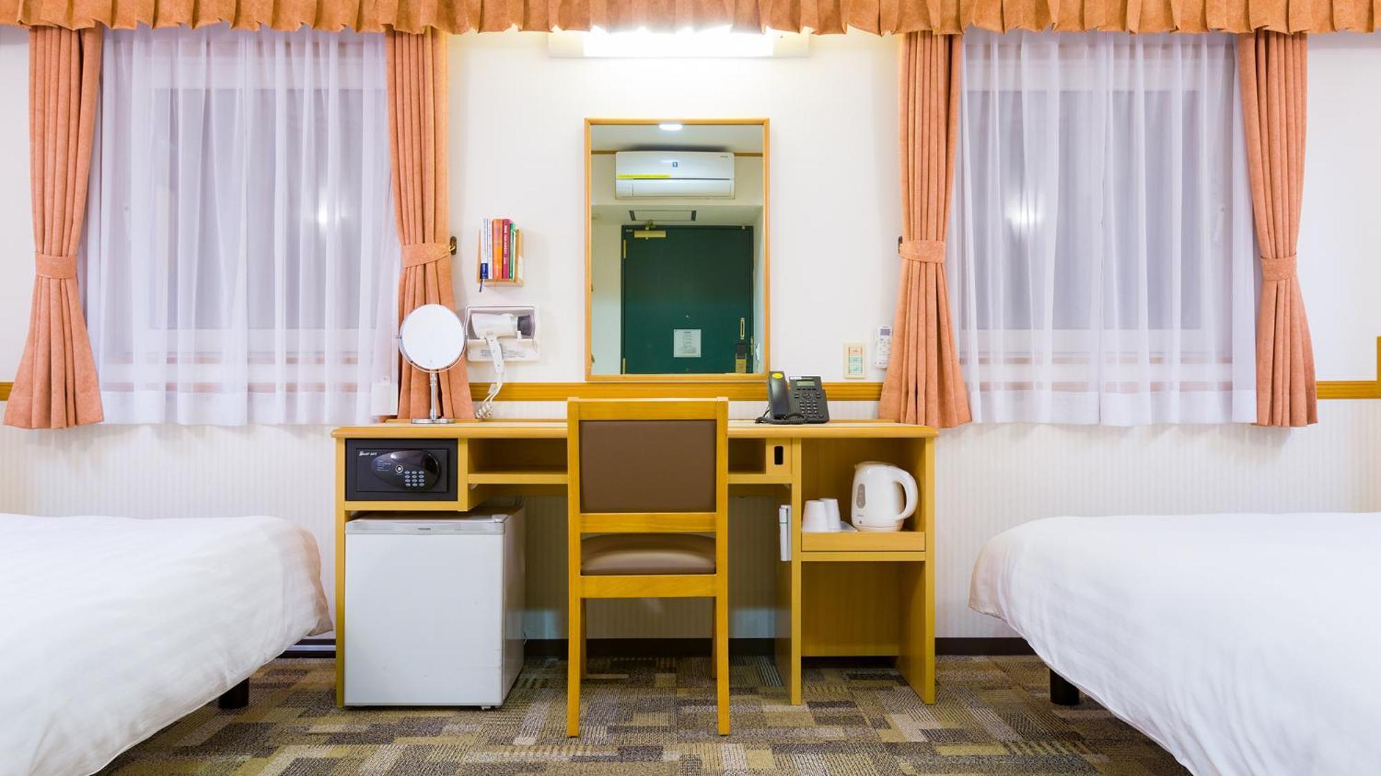 Toyoko Inn Yamagata-Eki Nishi-Guchi Yamagata  Kamer foto